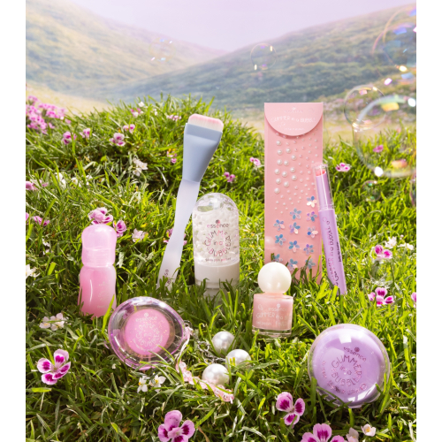 essence - *Glimmer in a Bubble* - Bálsamo labial