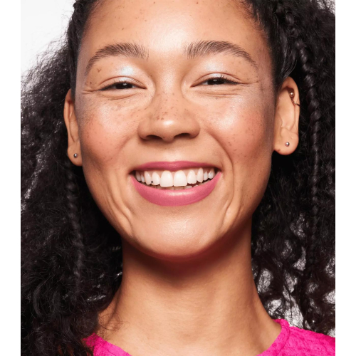 essence - Iluminador en polvo Meta Glow