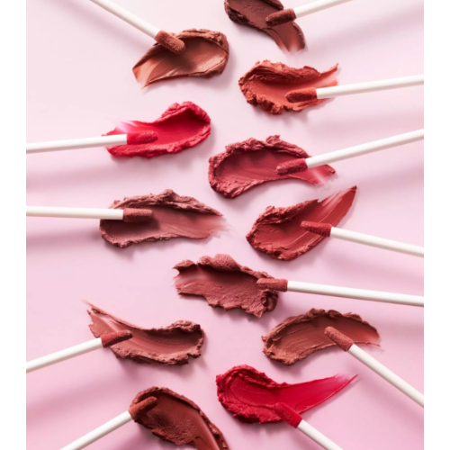 essence - Labial mate acabado difuminado BLUR soufflé - 04: Main Feed