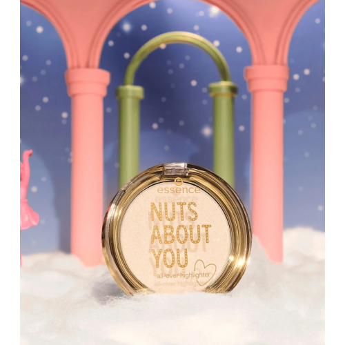 essence - *Nuts About You* - Iluminador en polvo - Sugar Plum Fairy's Dust