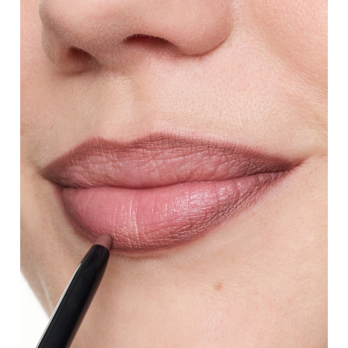 essence - Perfilador de labios 8h Matte confort - 24: Coffee Date