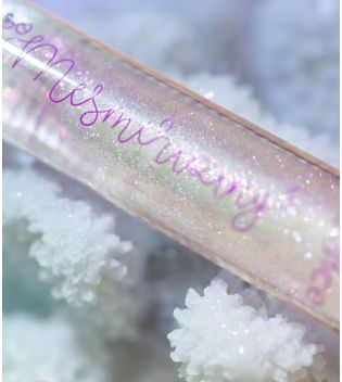 essence - *So Mesmerizing* - Aceite labial con shimmer - 01: Mer-made To Glow!