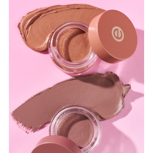 essence - Sombra de ojos en crema mate - 01: Oak