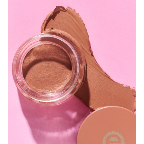 essence - Sombra de ojos en crema mate - 01: Oak