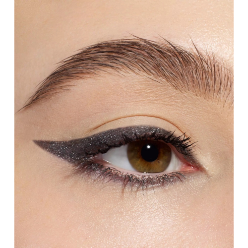 essence - Sombra de ojos en stick Blend & Line - 05: Diamonds in the Sky