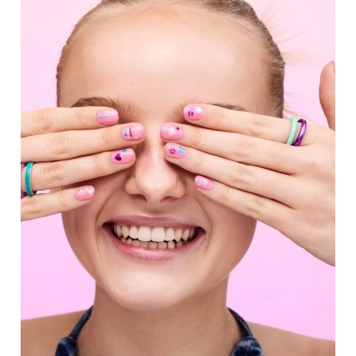 essence - *Superman* - Pegatinas para uñas