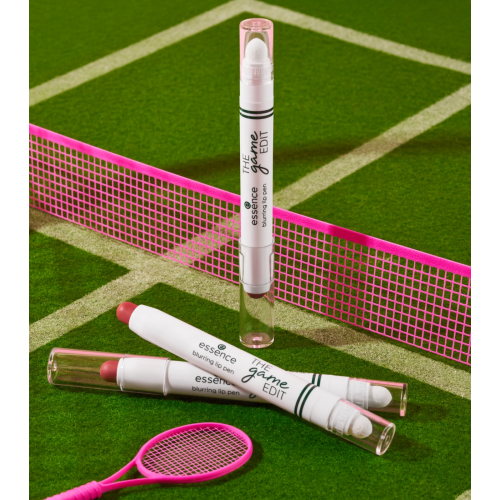 essence - *The Game Edit* - Perfilador de labios efecto blurry - 01: Game, Set, Blur!