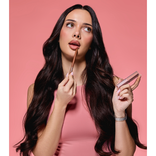 Everybody London - Barra de labios satinada Velvet Matte - Oat Cookie