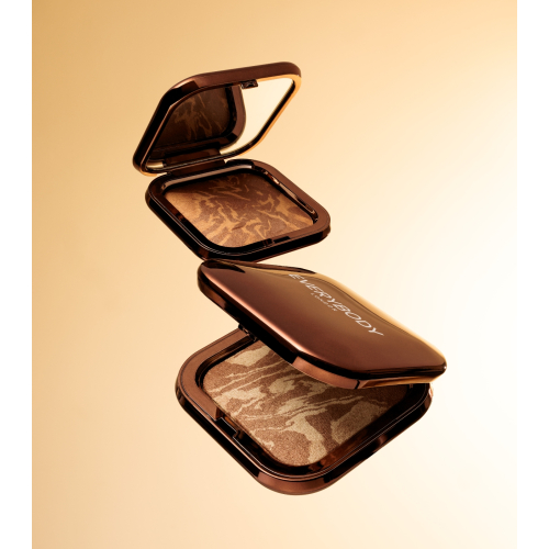 Everybody London - *Soleil Club* - Bronceador en polvo iluminador - Sun-Kissed