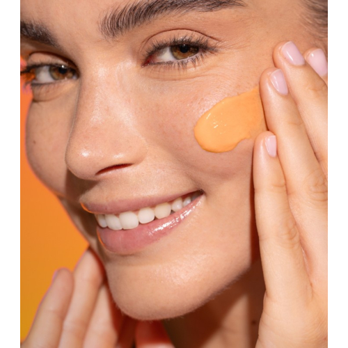 Freshly Cosmetics - Crema facial hIdratante Vitamina C