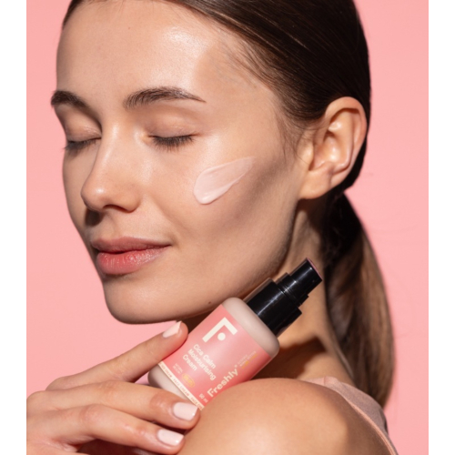 Freshly Cosmetics - Crema hidratante de día con Centella Asiática CICA Calm - Pieles secas y sensibles