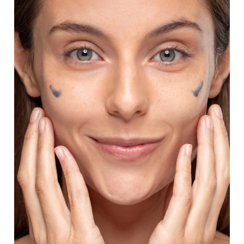 Freshly Cosmetics - Sérum exfoliante ácido mandélico Blue Radiance - Formato mini