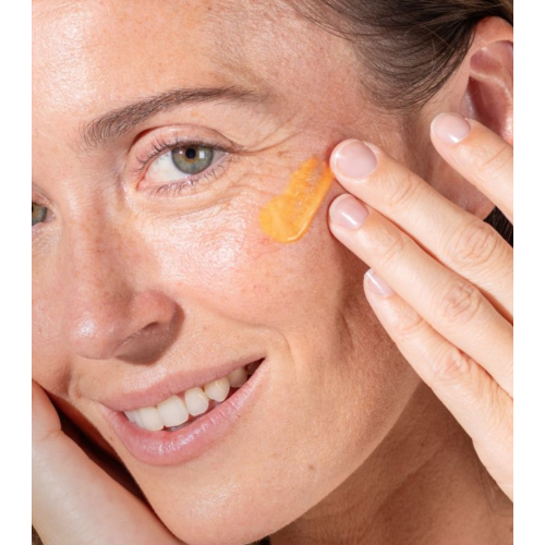 Freshly Cosmetics - Tratamiento facial con Vitamina C