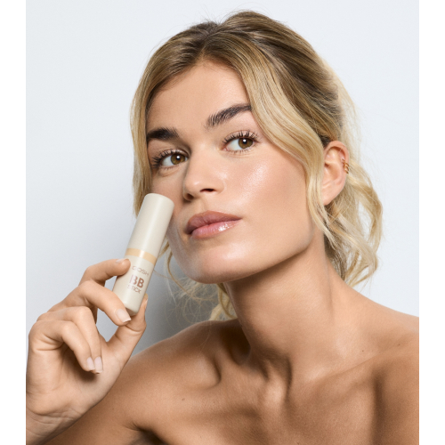 Gosh - Base de maquillaje en stick BB Stick - 006: Warm Beige