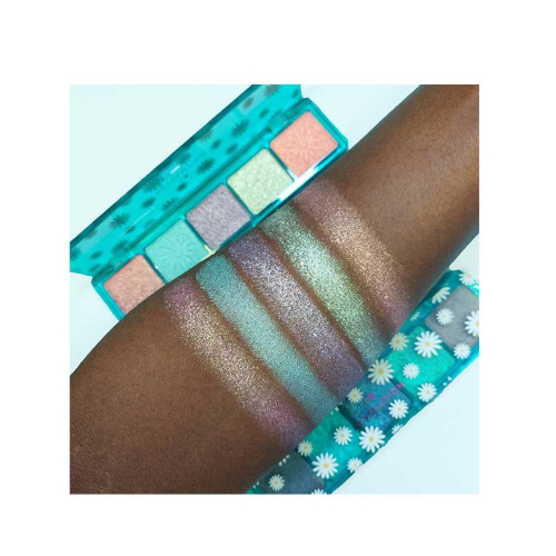 I Heart Revolution - Paletas de sombras Mini Match - Oops A Daisy