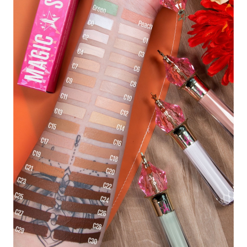 Jeffree Star Cosmetics - Corrector líquido Magic Star - C23