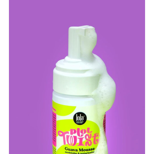 Lola Cosmetics - *Plot Twist* - Mousse acondicionador para rizos - Guava