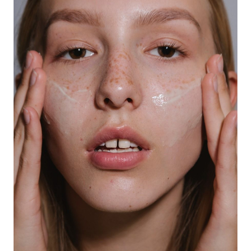 Mádara - Crema equilibrante Hydra-Derm Acne