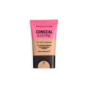 Makeup Revolution - Base de maquillaje Conceal & Define Soft Matte - F6.2NC