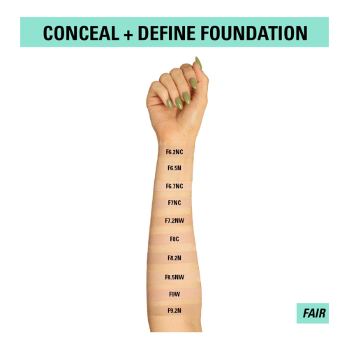 Makeup Revolution - Base de maquillaje Conceal & Define Soft Matte - F8.5NW
