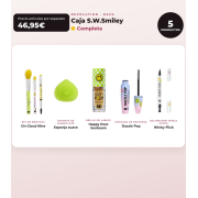 Makeup Revolution - Set *S.W.Smiley* - Brochas On Cloud Nine + Esponja de maquillaje suave + Brillo de labios Happy Pout + Máscara de pestañas Dazzle Pop + Delineador de ojos Winky Flick Double-Ended
