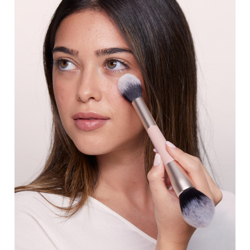 Maria Orbai - Brocha doble para rostro Soft Vegan Brush - MO. 02