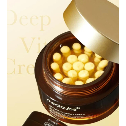 Medicube - *Deep Vita C* - Crema facial iluminadora Deep Vita C Capsule Cream