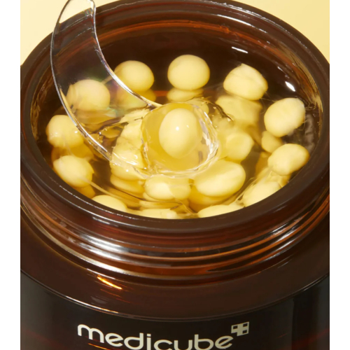 Medicube - *Deep Vita C* - Crema facial iluminadora Deep Vita C Capsule Cream