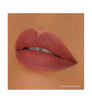Moira - Barra y perfilador de labios Lip Bloom - 05: Lust