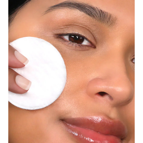 Moira - *Oil Control* - Tratamiento exfoliante suave 5,7% de AHA