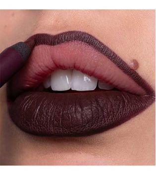 Nabla - Perfilador de labios Close-Up Lip Shaper - Nude #6.5