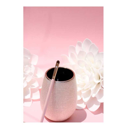 Natalia Surymta - Pincel plano pequeño para sombras - N22