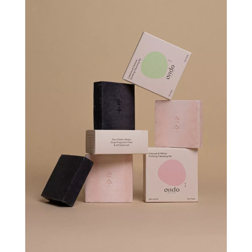 Ondo Beauty 36.5 - Limpiador facial sólido syndet 70g - Carbón vegetal y sauce