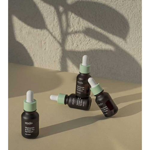 Ondo Beauty 36.5 - Sérum antiedad para el contorno de ojos SSU DAM Niacinamide & Green Tea