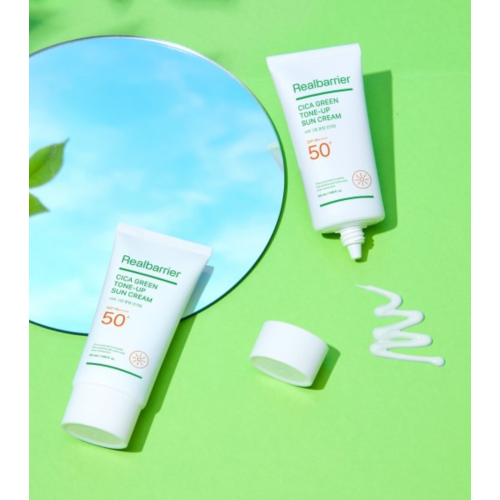 Real Barrier - Protector solar con centella asiática CICA Green Tone-Up SPF 50 PA++++ - Piel sensible y con rojeces
