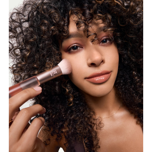 Real Techniques - *New Nude 2.0* - Set de brochas Blurred Base