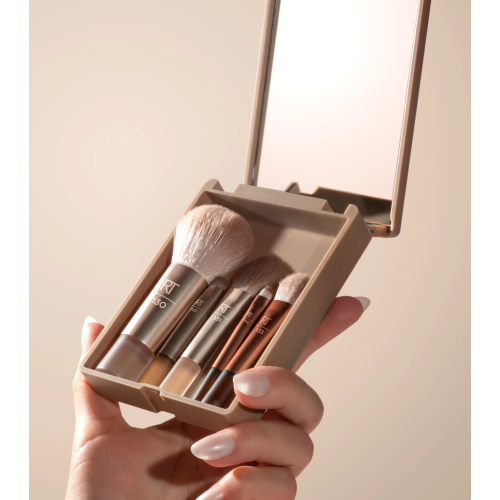 Real Techniques - *New Nude 2.0* - Set de brochas On-The-Glow