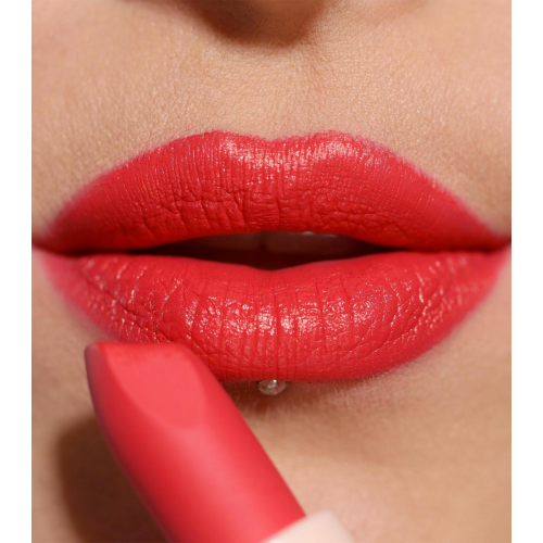 Revolution - Barra de labios satinada Lip Allure - Vibe Red