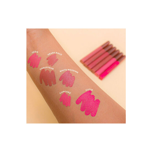 Revolution - Barra de labios Velvet Kiss Lip Crayon - Cupcake