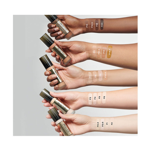 Revolution - Base de maquillaje Conceal & Glow - F13