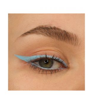 Revolution - Delineador de ojos Streamline Waterline Eyeliner Pencil - Light Blue