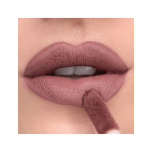 Revolution - Labial líquido Matte Bomb - Delicate Brown