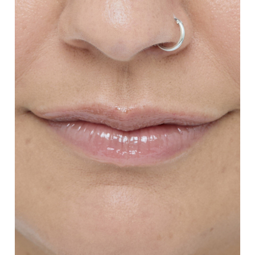 Revolution - Perfilador de labios Pout Liner - Glaze Clear