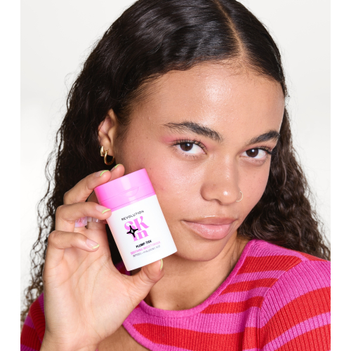 Revolution Skin - *Go Gentle* - Crema facial calmante con péptidos y ácido hialurónico Plump-Tide