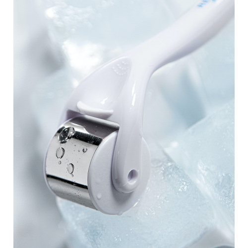 Revolution Skincare - Rodillo facial Hydro Bank Cooling Ice