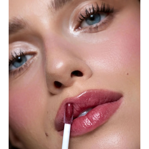 Saigu Cosmetics - *Golden Plum* - Brillo de labios Melting Plump - Wild Berry