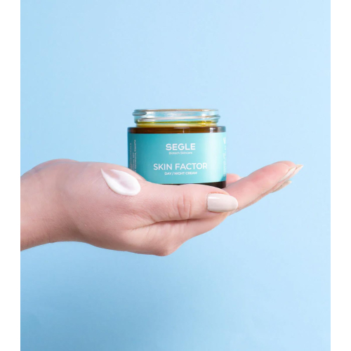 SEGLE - Crema facial antiedad regeneradora Skin Factor - Piel sensible