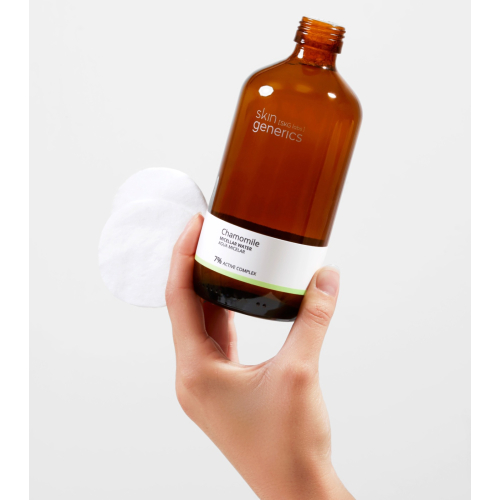 Skin Generics - Agua micelar calmante con Manzanilla
