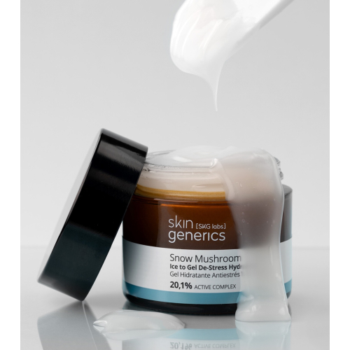 Skin Generics - Crema-gel hidratante antiestrés Snow Mushroom