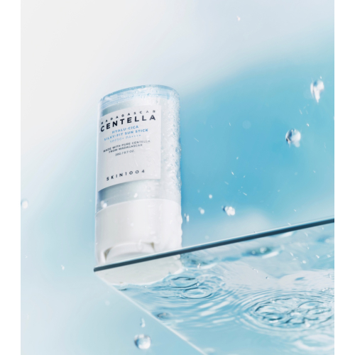 SKIN1004 - *Hyalu-Cica* - Protector solar facial en stick Silku-Fit SPF50+ PA++++